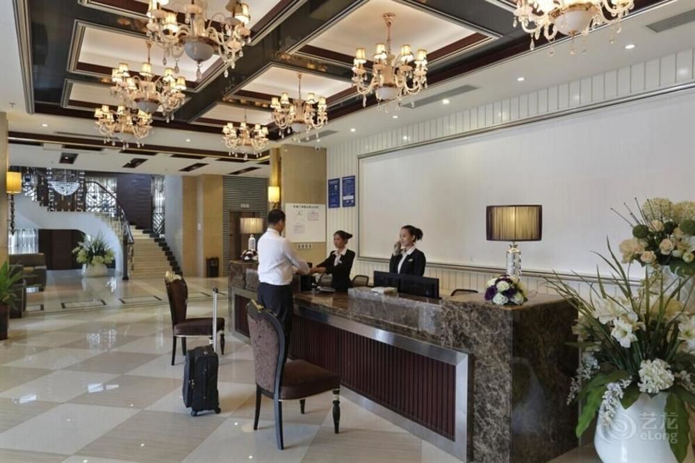 Wenhua Herton Hotel Qionghai Esterno foto
