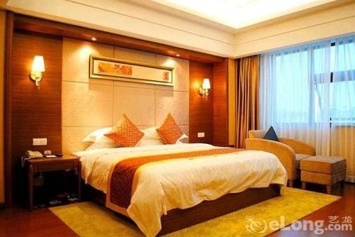 Wenhua Herton Hotel Qionghai Esterno foto