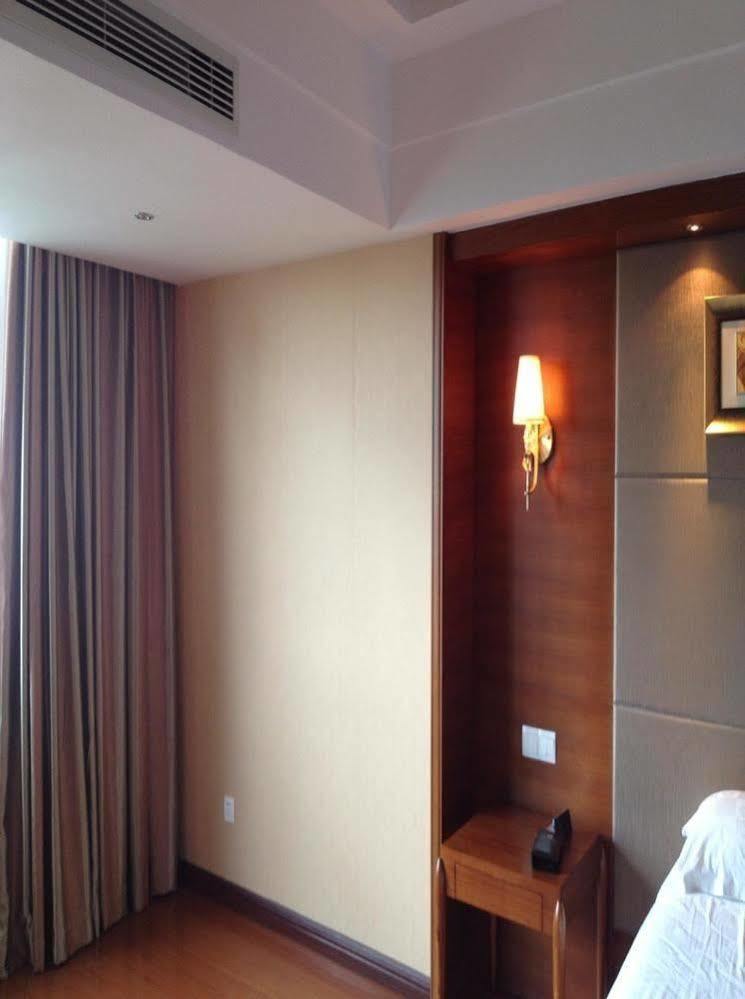 Wenhua Herton Hotel Qionghai Esterno foto